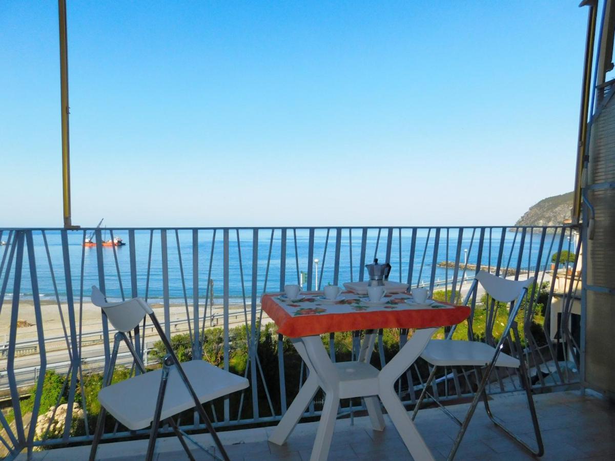 Bilocale con favolosa Vista Mare Levanto Exterior foto